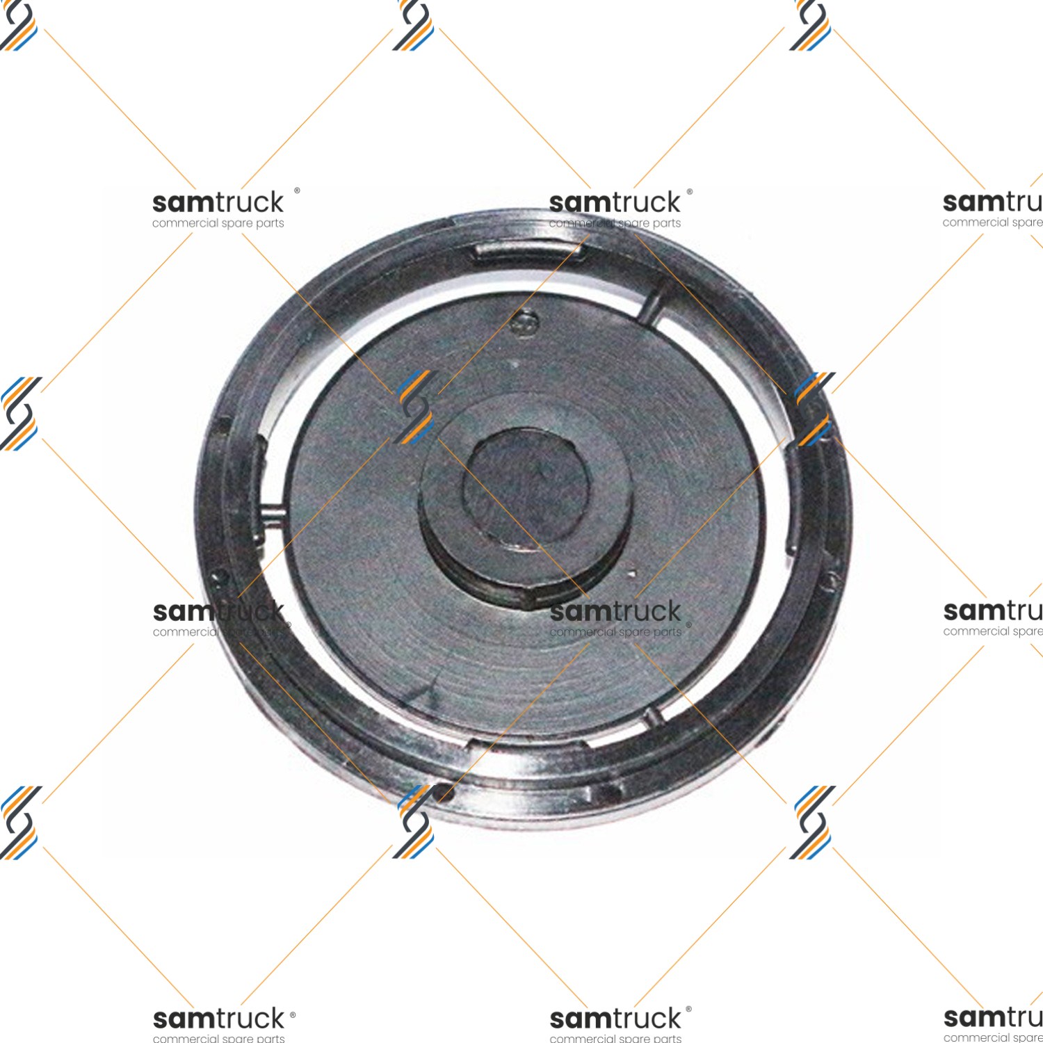 RENAULT MAGNUM PLASTİK KAPAK